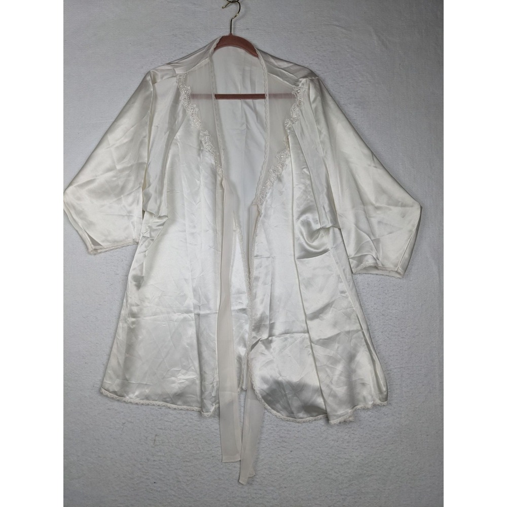Lucie Ann II White Satin Kimono Robe Size L With Lace Trim Made In USA